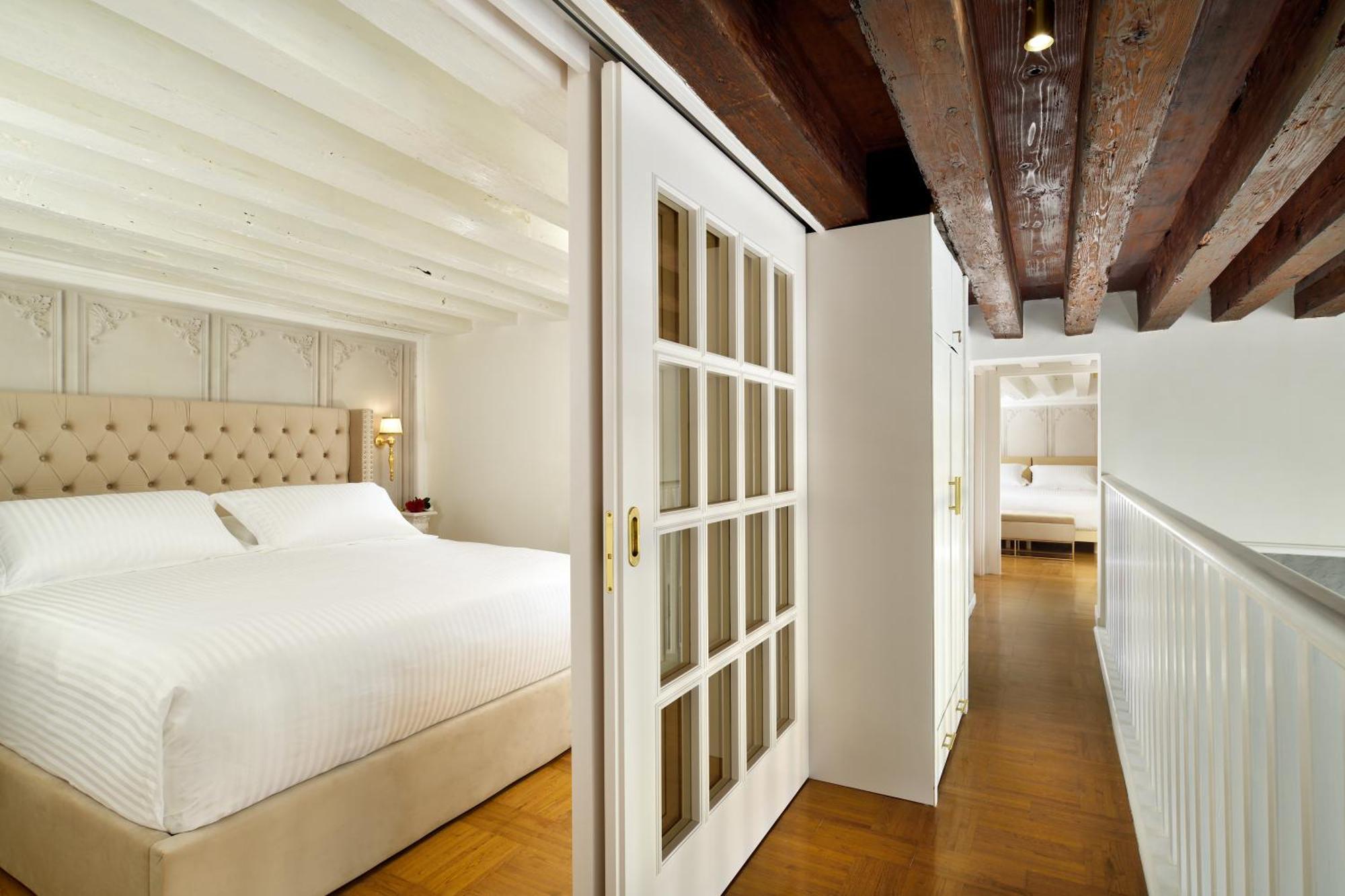 Swan Dolcevita Prestige Stay - Canal View & Exclusive Experience Venedig Exterior foto